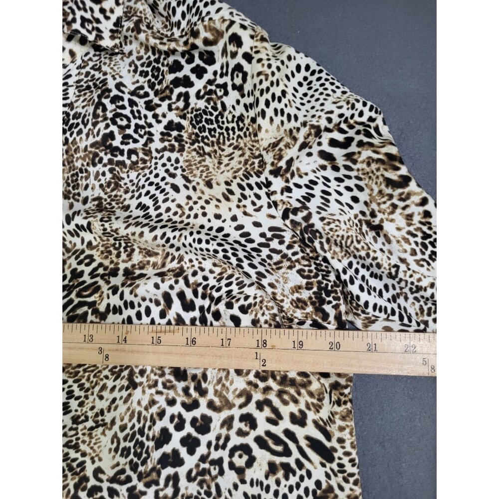 CHICO'S Womens SZ 1 (US M) Brown Animal Print Button Up Blouse Career Mob Wife - Picture 5 of 7